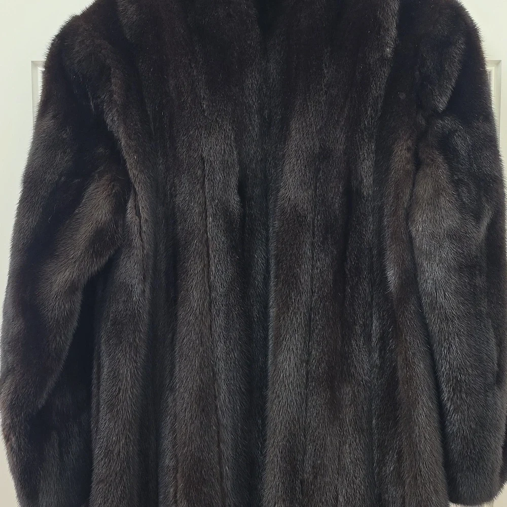 Antonovich Black/Dark Brown Full Length Mink Coat.  Size Medium - Picture 12 of 14